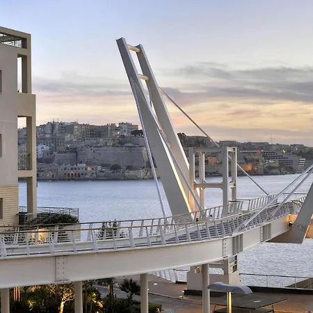 Modern Sea-view In A Prime Location Appartamento *