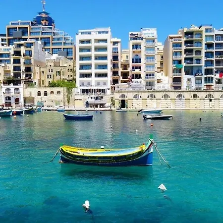 Modern Sea-view In A Prime Location *