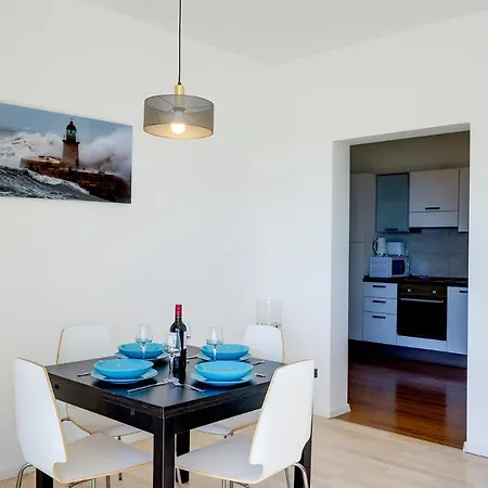 Modern Sea-view In A Prime Location Apartamento